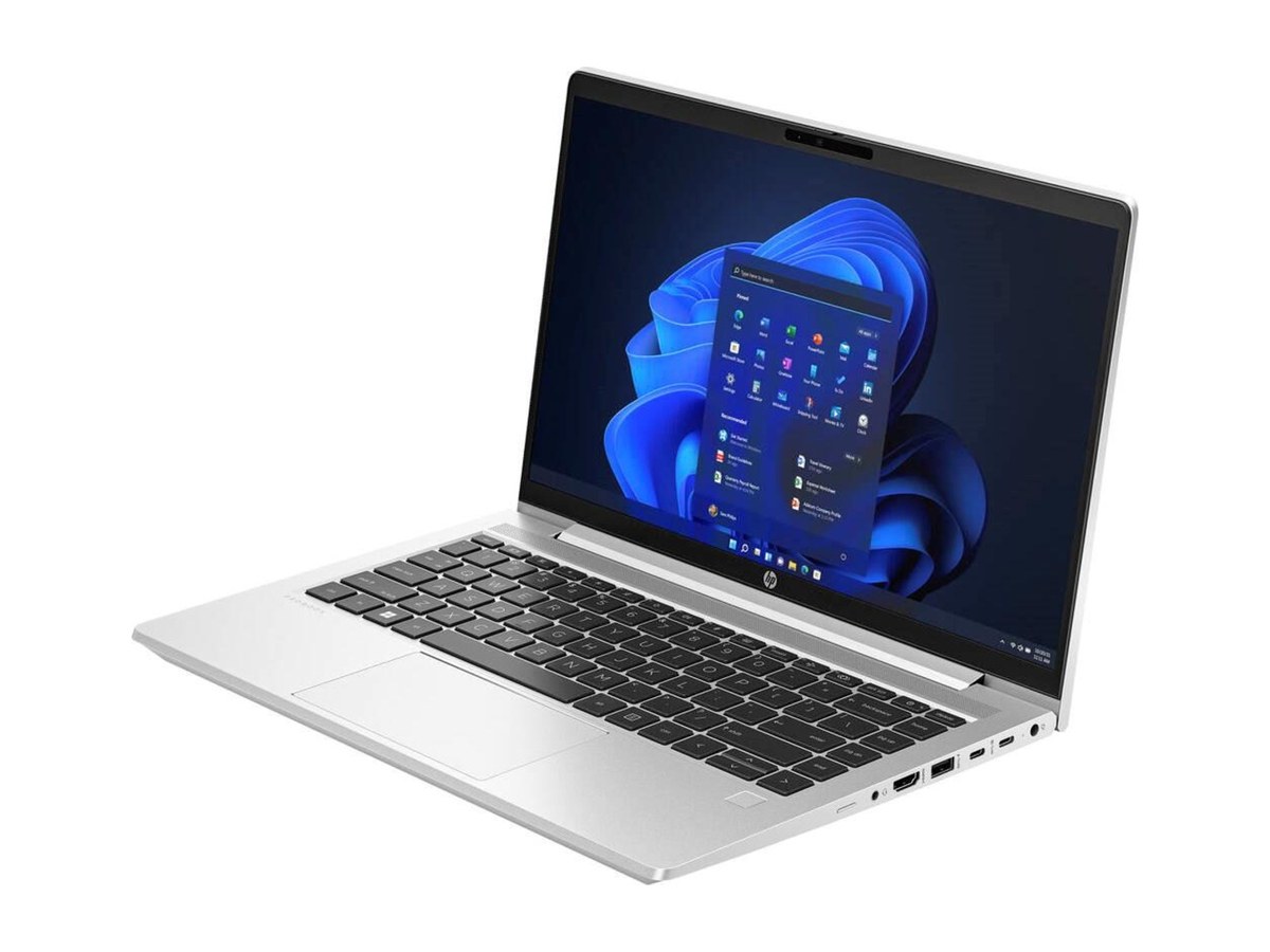 HP EliteBook 830 G10 táctil